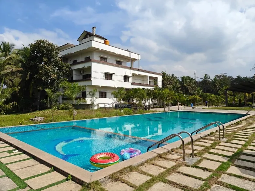 Mastiff Select Terrain Dandeli - Image 1