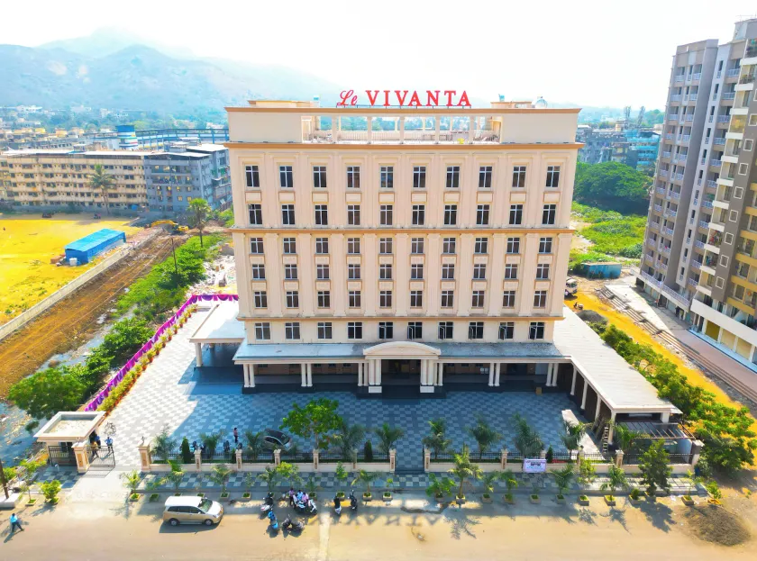 Hotel Le Vivanta - Image 1