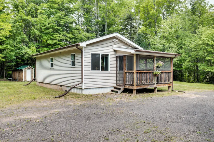 Private UP Escape Near Lake Superior - Image 1