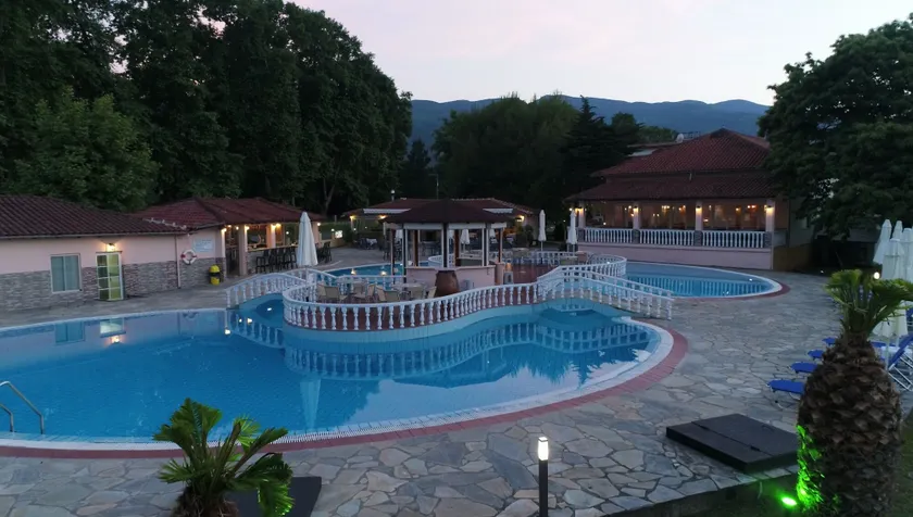 Sintrivanis Resort Beach - Image 1