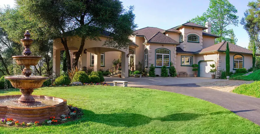 Bella Vista Bed and Breakfast - Image 1