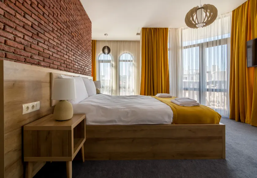 Hotel London - Image 1