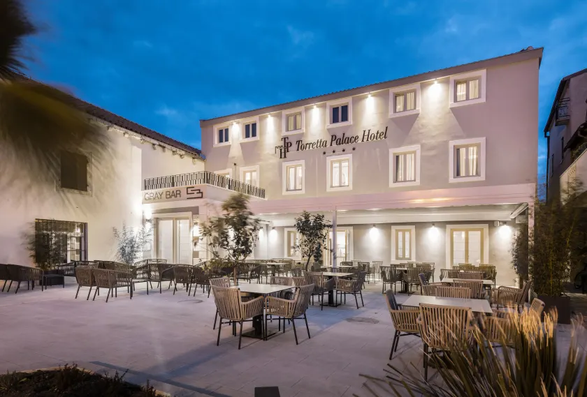 Torretta Palace Hotel - Image 1