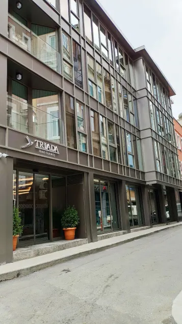 Triada Hotel Karaköy - Image 1
