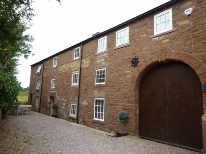 Carleton Mill Cottage - Image 1