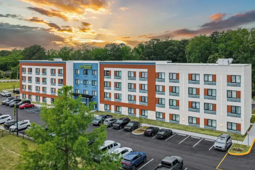 YourSpace Hotels Chesapeake - Image 1