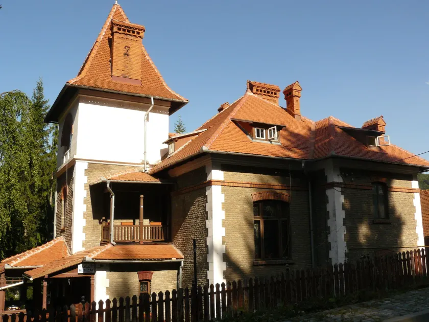 Vila Retezat Sinaia - Image 1