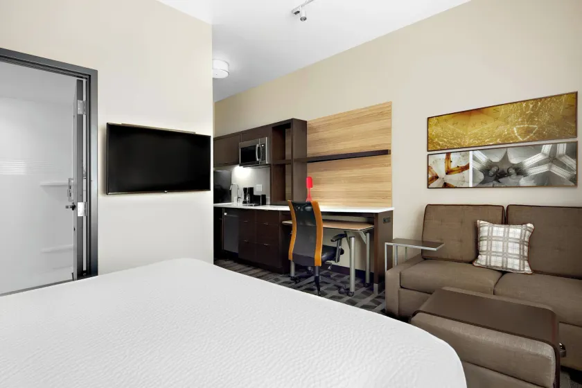 TownePlace Suites by Marriott Loveland Fort Collins - Image 1