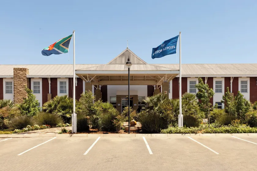 Protea Hotel by Marriott Bloemfontein - Image 1