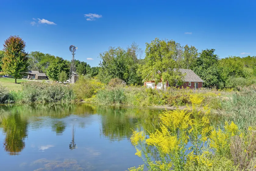 4 Mi to Downtown Delphi: Trails & Fishing Pond - Image 1