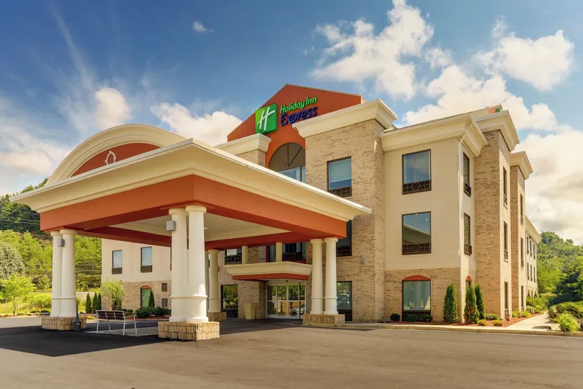 Holiday Inn Express Hotel & Suites Corbin by IHG - Image 1