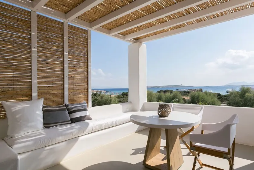 Seven Santa Maria Paros Hotel - Image 1