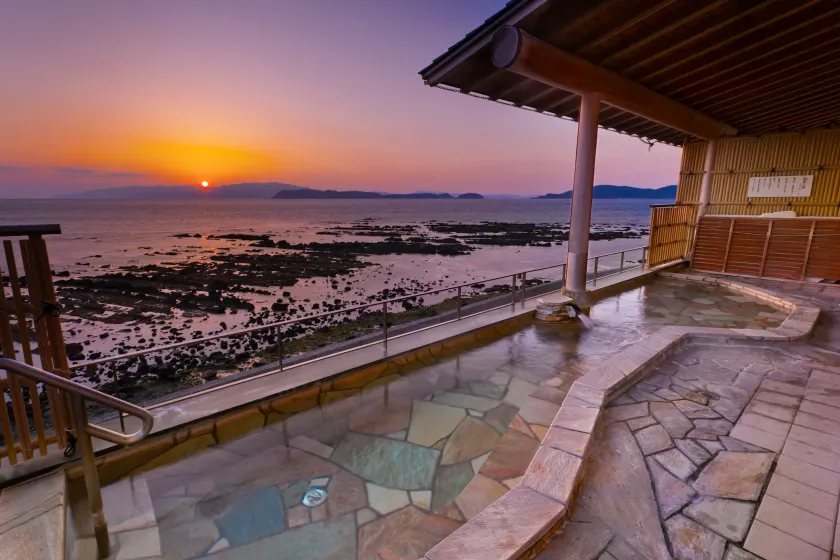 Wakayama Kada Onsen Kada Kaigetsu (ex. Azumaya Seaside Hotel) - Image 1