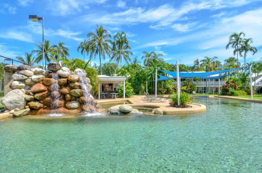 Nimrod Resort Apartments - Image 1