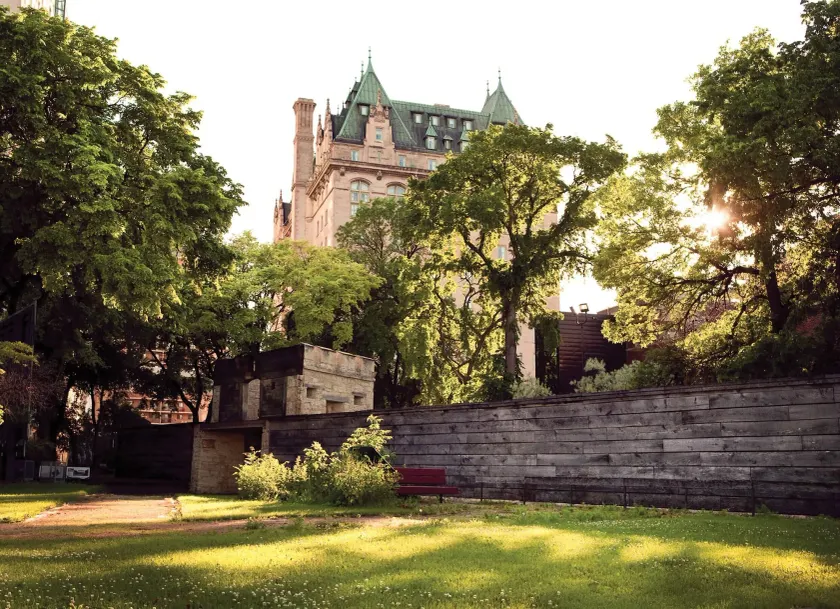 The Fort Garry Hotel, Spa and Conference Centre, an Ascend Collection Hotel - Image 1