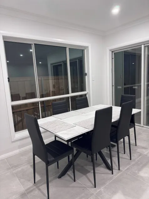 Cozy 4bedroomhouse Rental in Kellyville, Sydney - Image 1