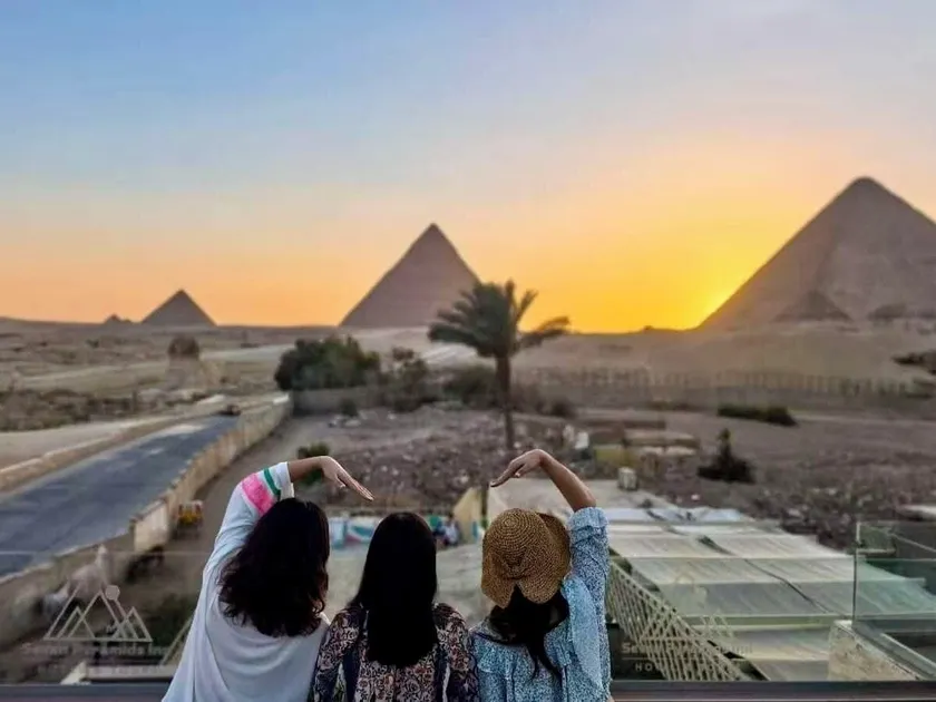 Seven Pyramids View Inn - Rooftop Breakfast - Image 1