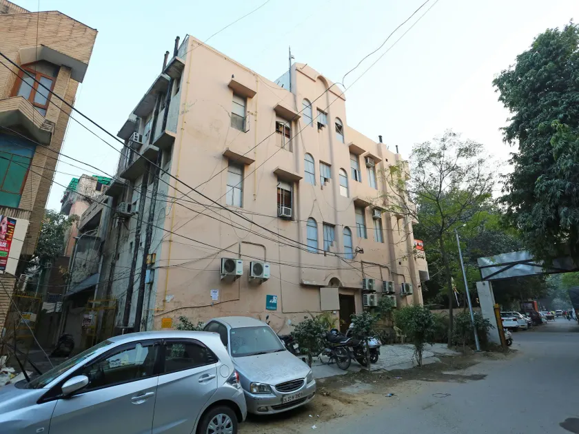 Hotel O Kalkaji Residency Bnb Near Lotus Temple - Image 1