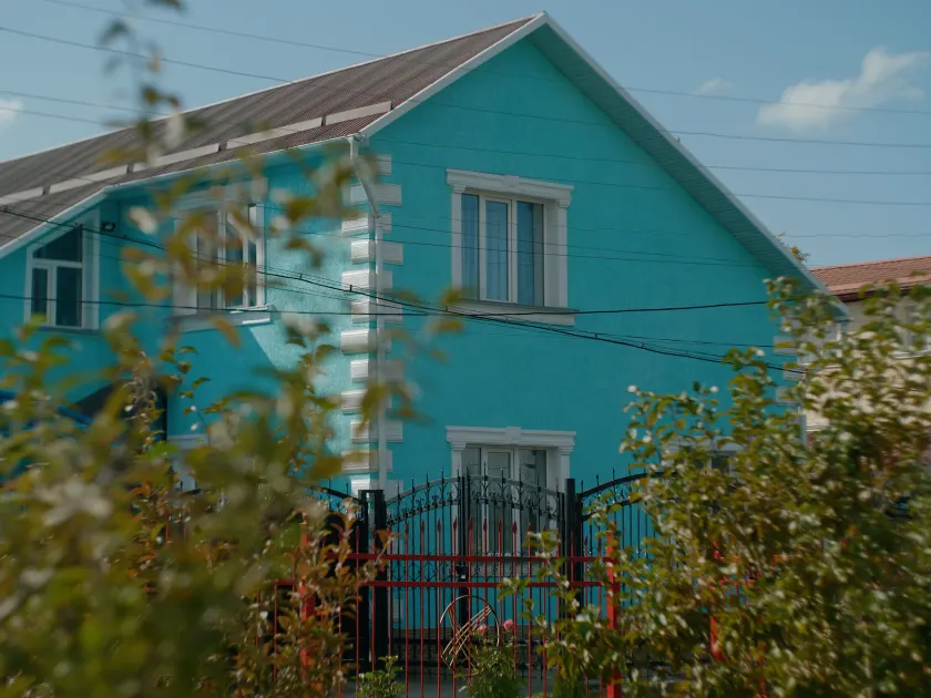 Alakol Guesthouse - Image 1