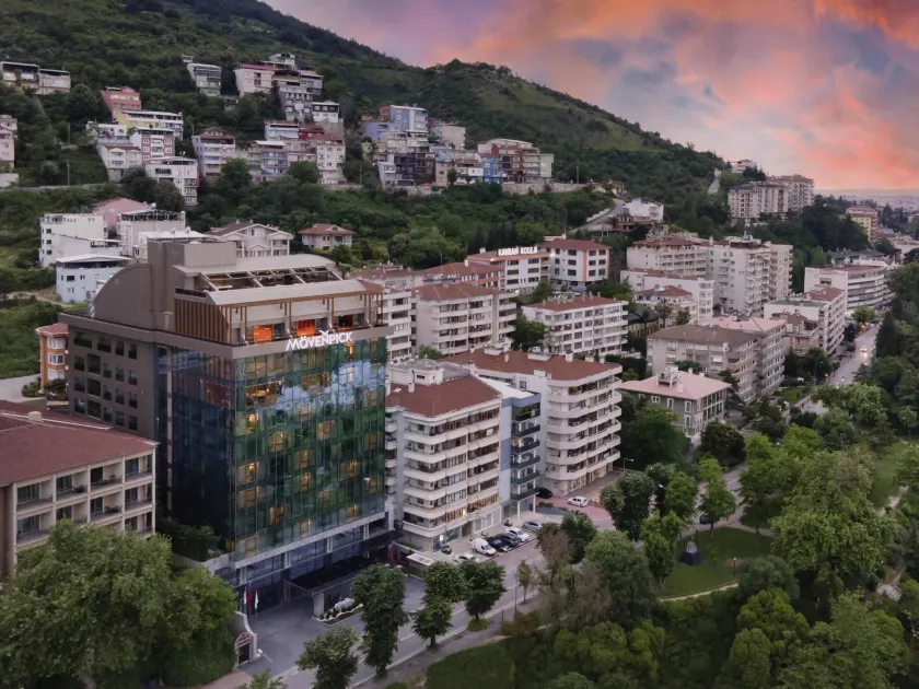 Mövenpick Hotel & Thermal Spa Bursa - Image 1