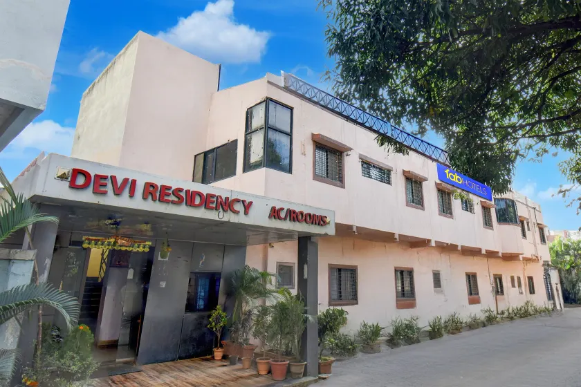 HOTEL DEVI Residency - Image 1