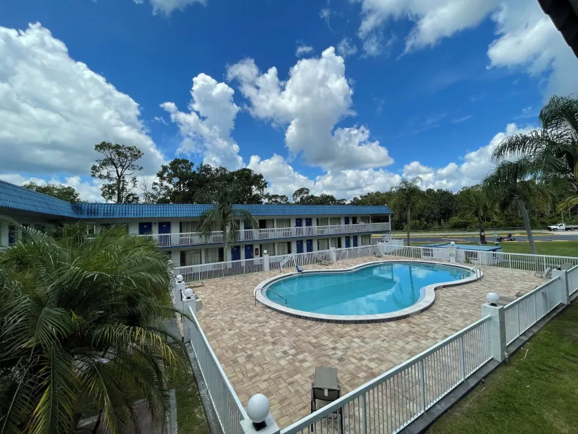 Motel 6-Daytona Beach, FL - Speedway - Image 1