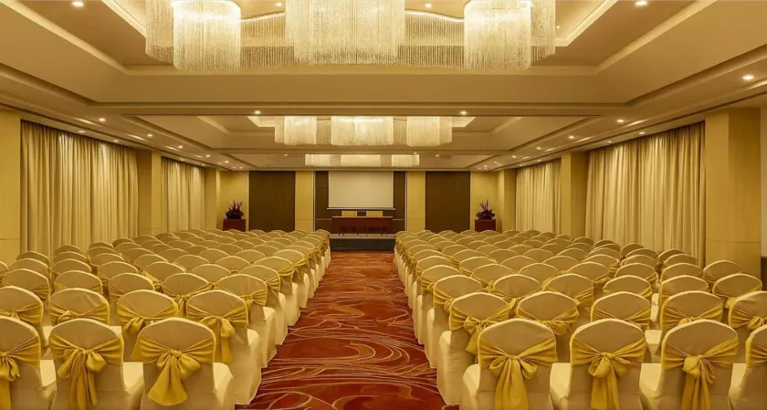 Sarovar Portico Sriperumbudur - Image 1