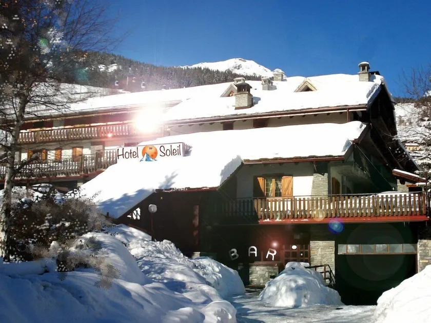 Hotel Chalet du Soleil - Image 1