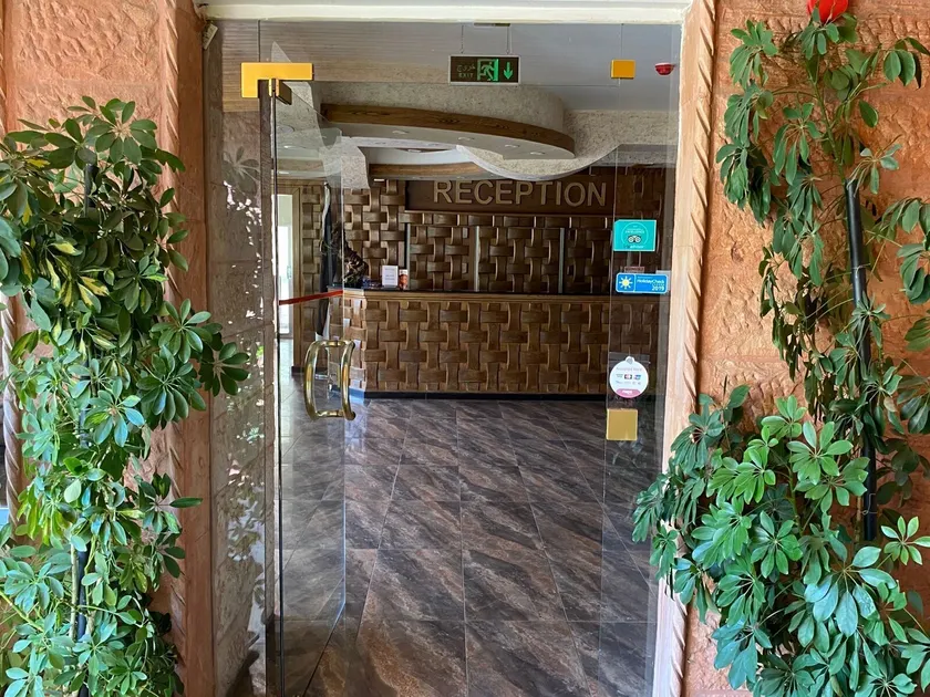 Sunset Hotel - Reception