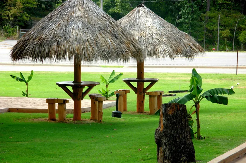 Lake Texoma Lodge and Resort - Image 1