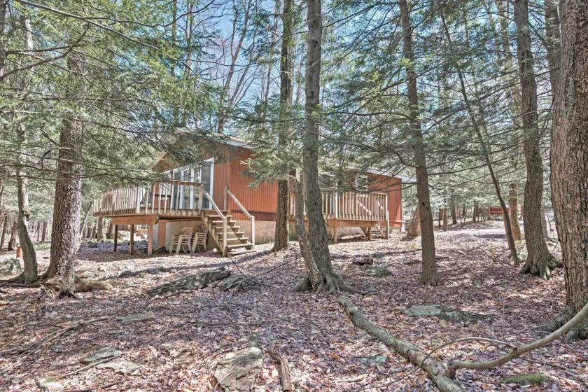 Creekside Arrowhead Lake House w/ Dock & Canoe! - Image 1