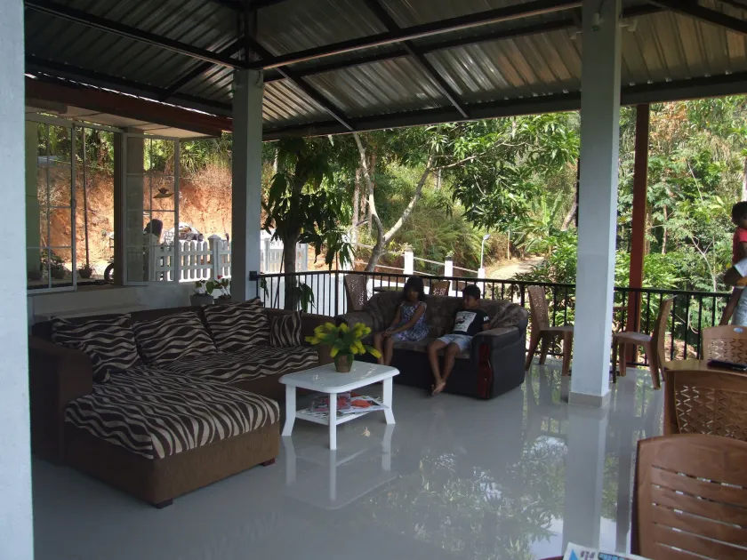 Mountriver Hotel - Image 1
