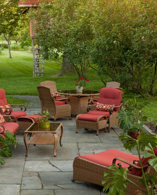 Gothic Eves Inn and Spa Bed and Breakfast - Image 1