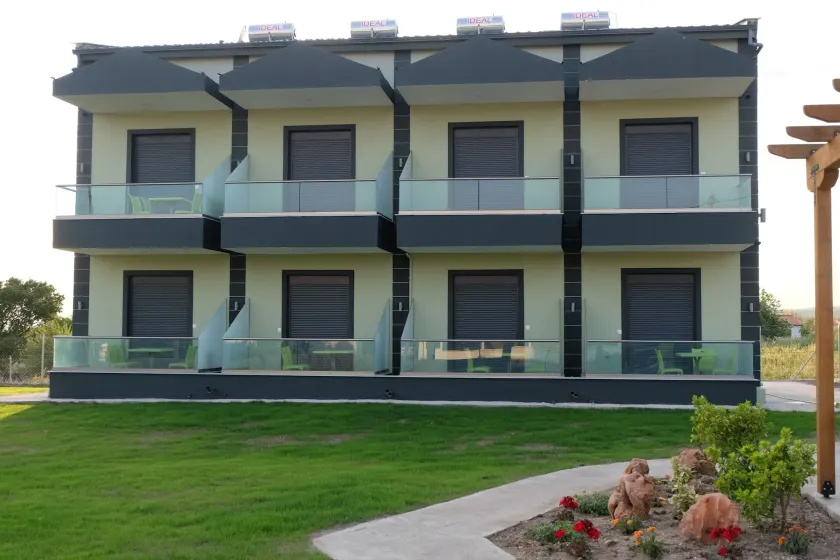 Paramithi Luxury Apartments - Image 1