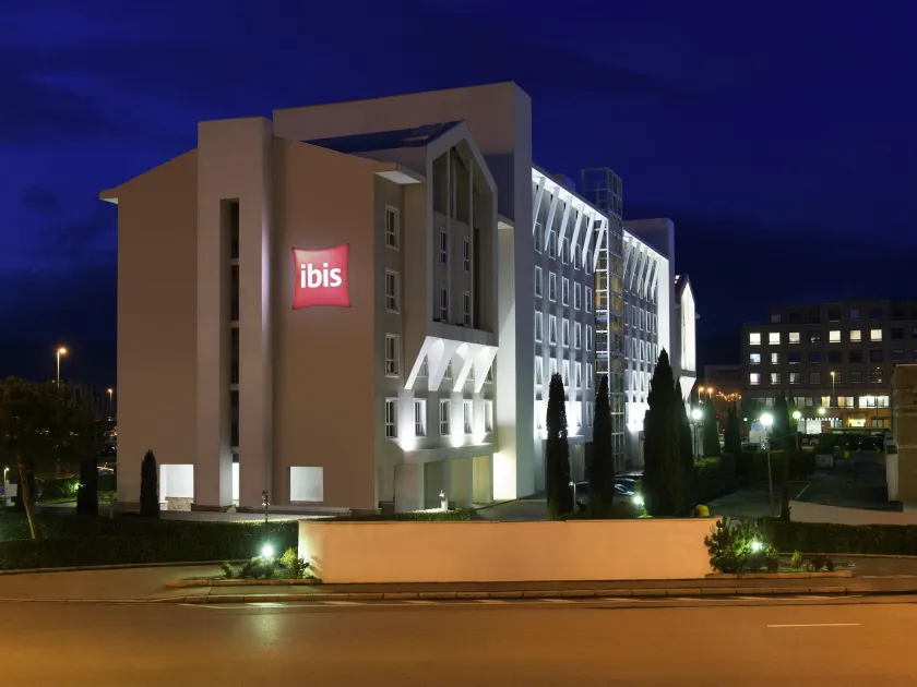 Hotel Ibis Firenze Nord Aeroporto - Image 1