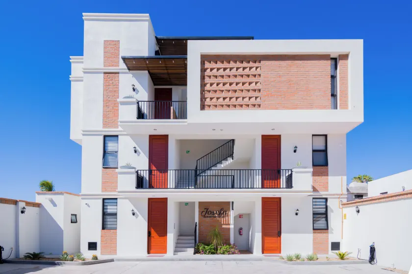 Josefa Suites - Image 1