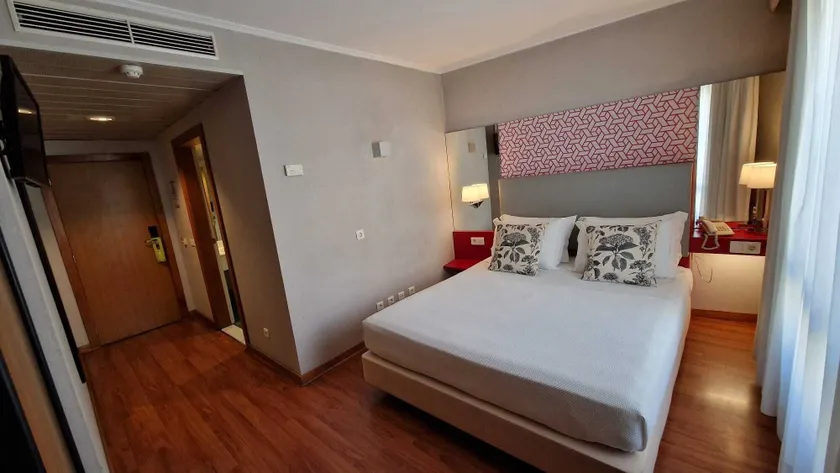 Hotel 3K Madrid - Image 1