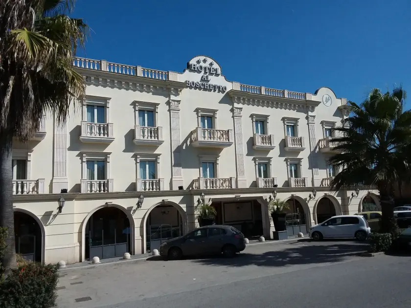 Hotel Art Al Boschetto - Image 1