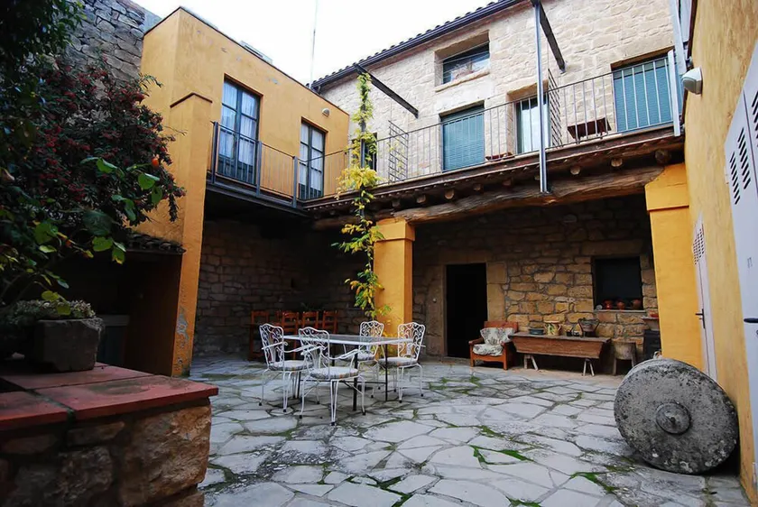Vilosell Wine Hotel - Image 1