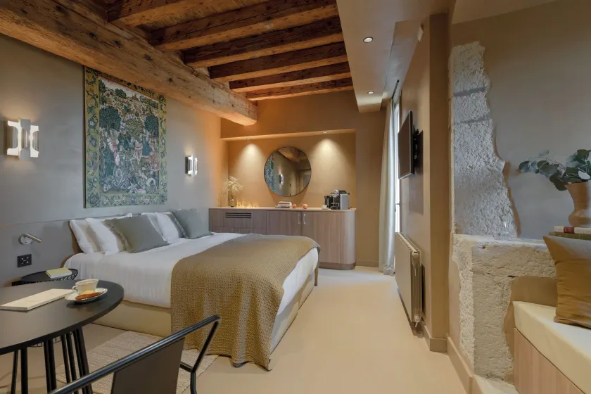 MiHotel - Grenier à Sel de Pérouges - Zimmer