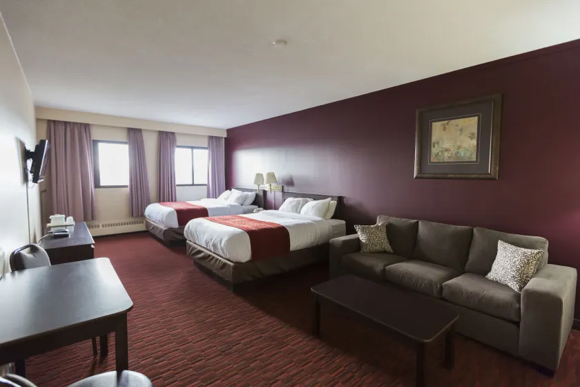 Argyll Plaza Hotel - Image 1