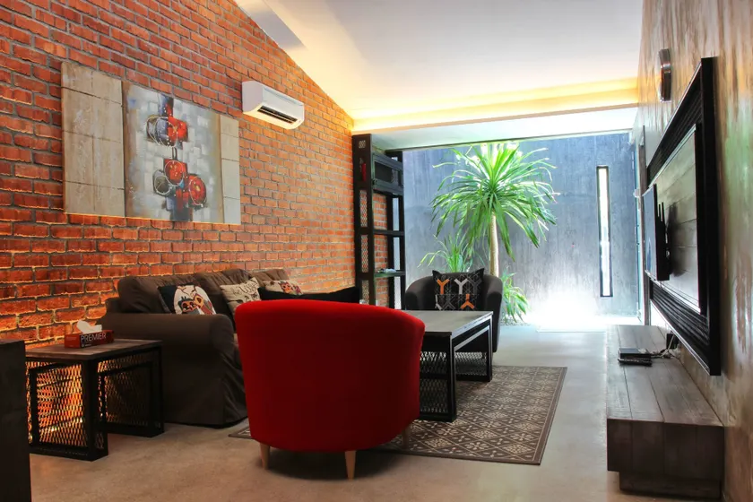 The Owl Homestay - Image 1