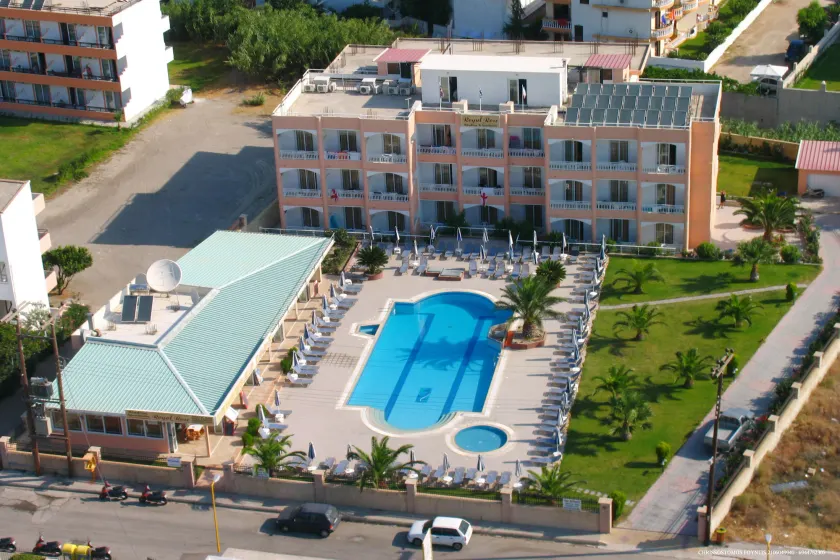 Rhodian Rose Hotel - Image 1