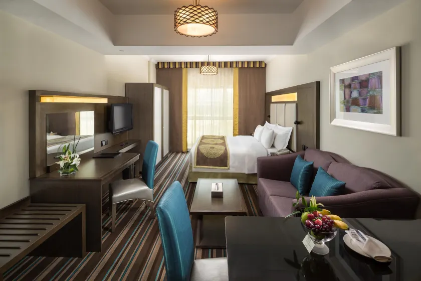 Savoy Central Hotel Apartments - Image 1