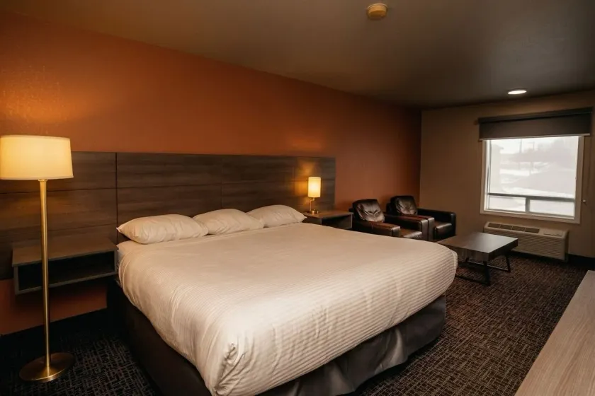 Ramada by Wyndham Cranbrook - Image 1
