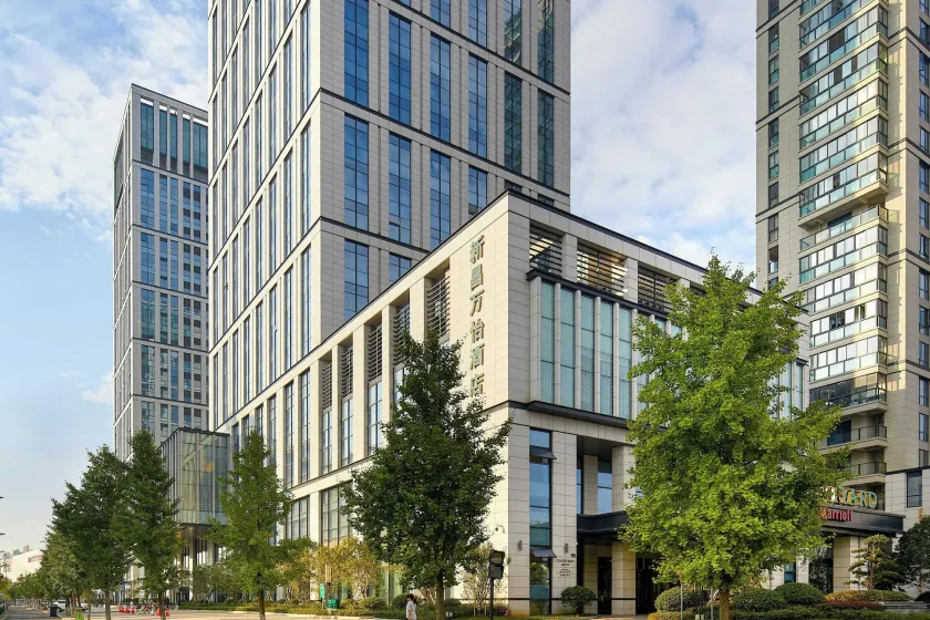 Courtyard by Marriott Xinchang - Image 1
