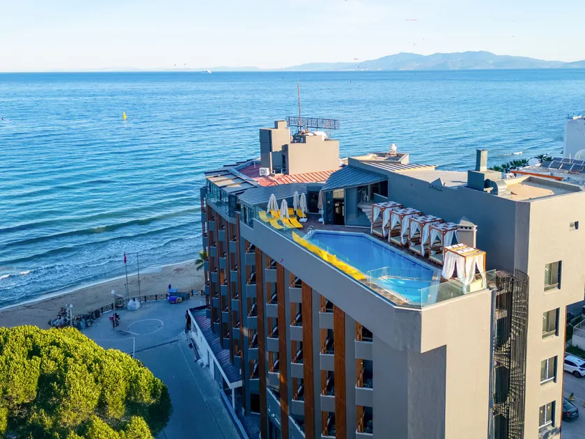 Jura Hotels Ada Beach Kuşadası - Image 1