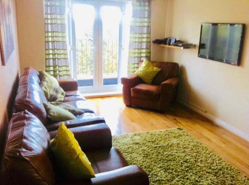 Sandy Lane Apartment - Image 1