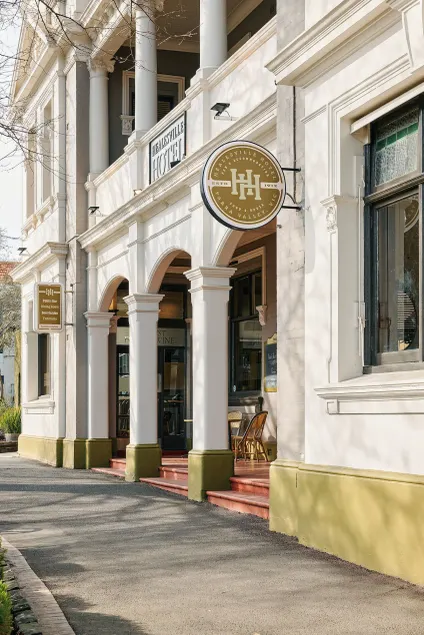 Healesville Hotel - Image 1