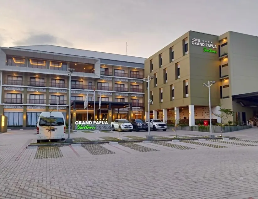 Grand Papua Hotel Sentani - Image 1